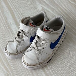 Nike Kids White and Blue Velcro Sneakers